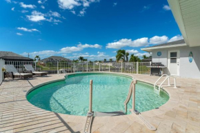 Gulf Access, Kayaks, Bikes, Ping-Pong & Pool - Villa Palaco Palazzo - Roelens Vacations